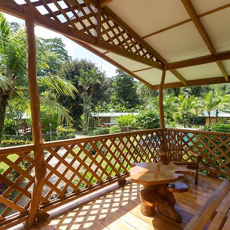 Passion Fruit Lodge Cahuita Extérieur photo