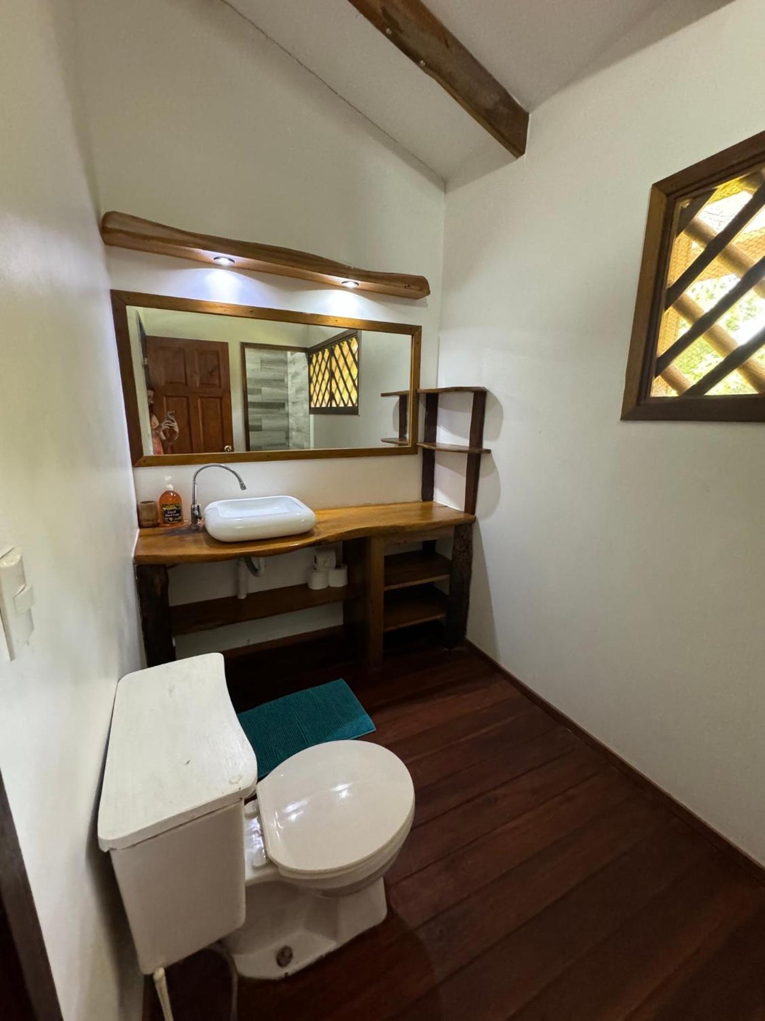 Passion Fruit Lodge Cahuita Extérieur photo