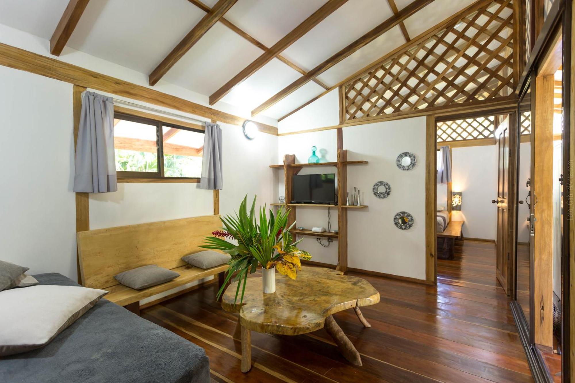 Passion Fruit Lodge Cahuita Extérieur photo